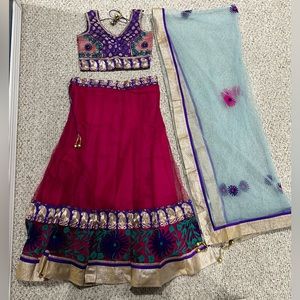 Wedding lengha choli: 3 piece set